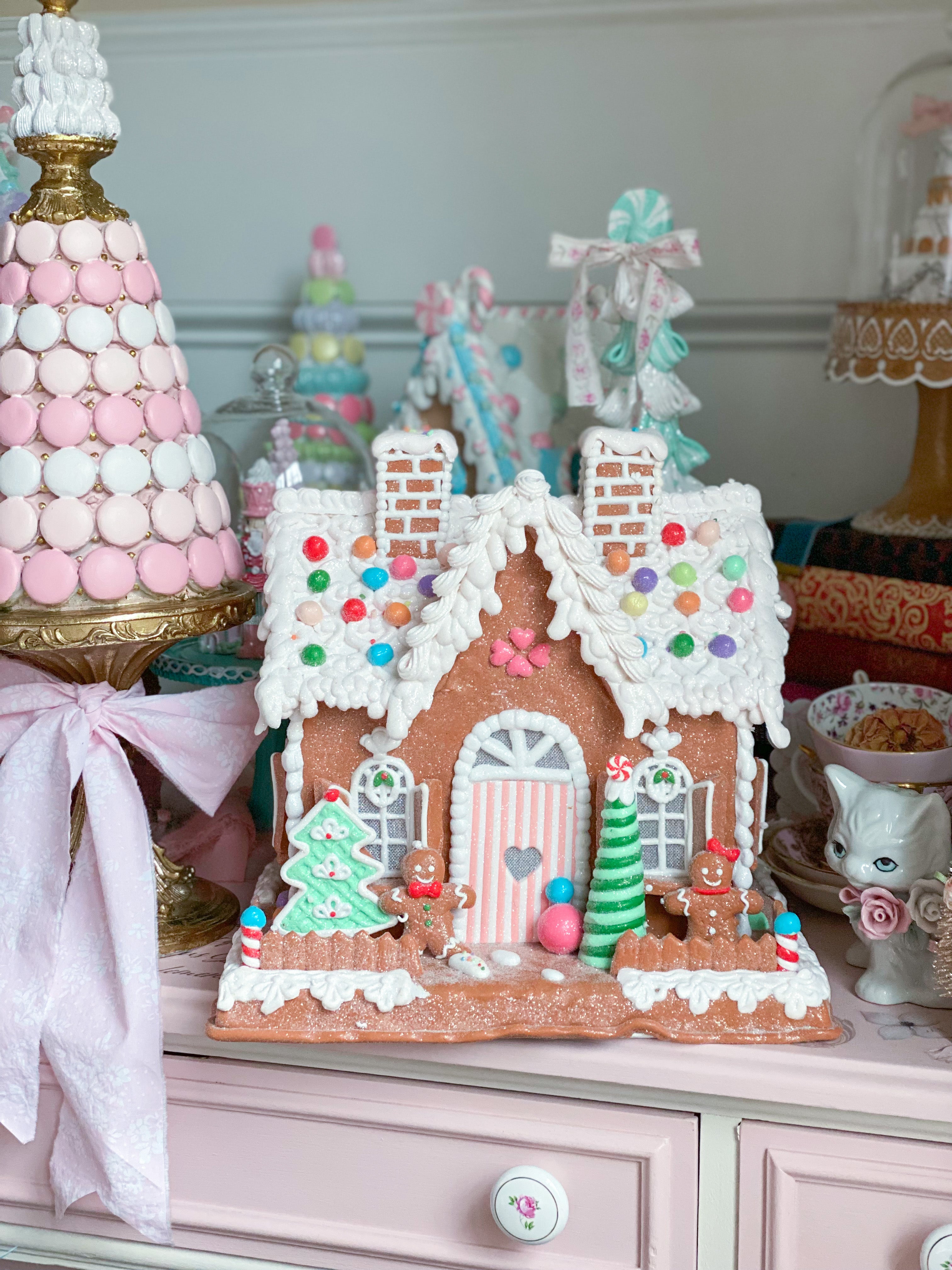 Pastel Gingerbread offers House