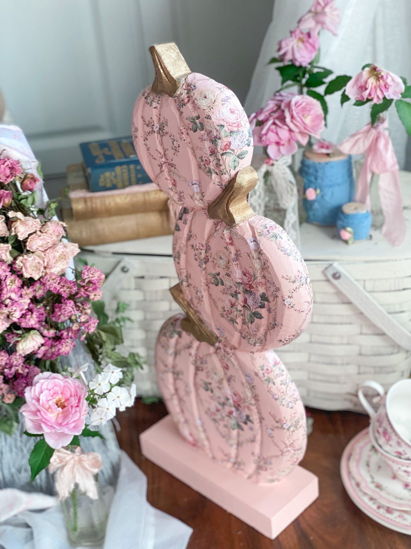 Bespoke Shabby Chic 3 Pumpkin Stack