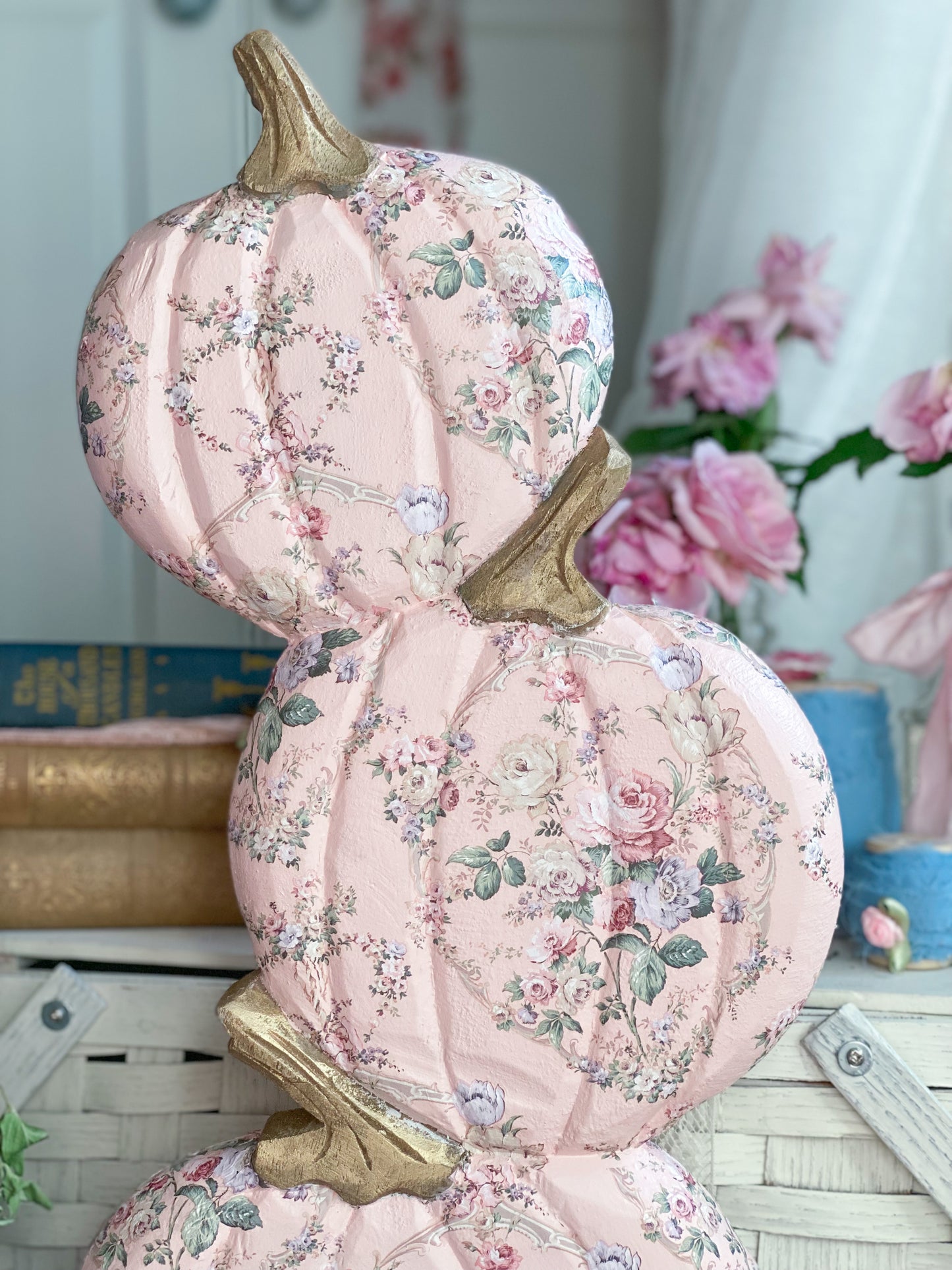 Bespoke Shabby Chic 3 Pumpkin Stack