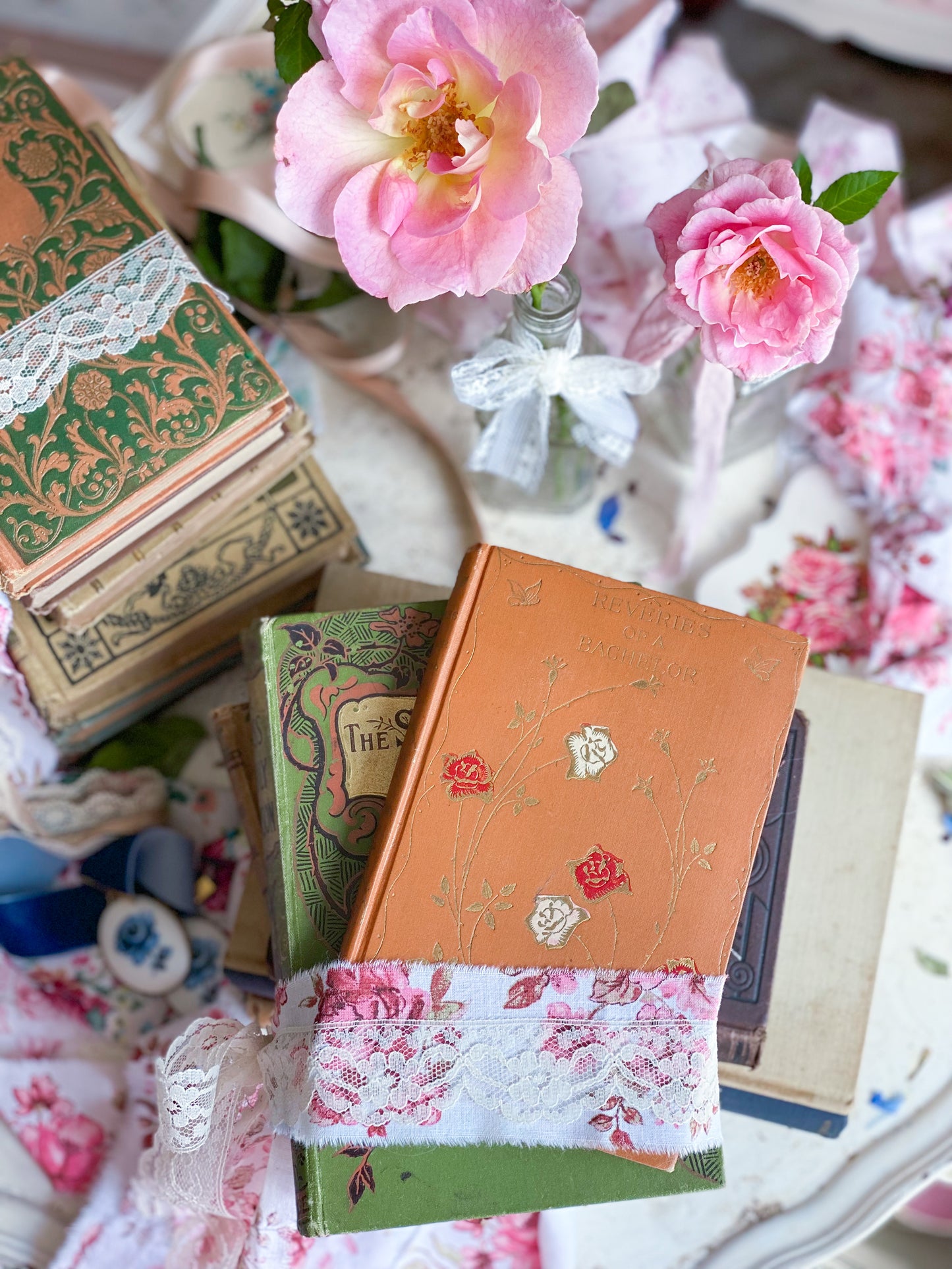 Harvest Romance 3 Book Chesnut, Green and Pumpkin Floral Barton Cottage Set