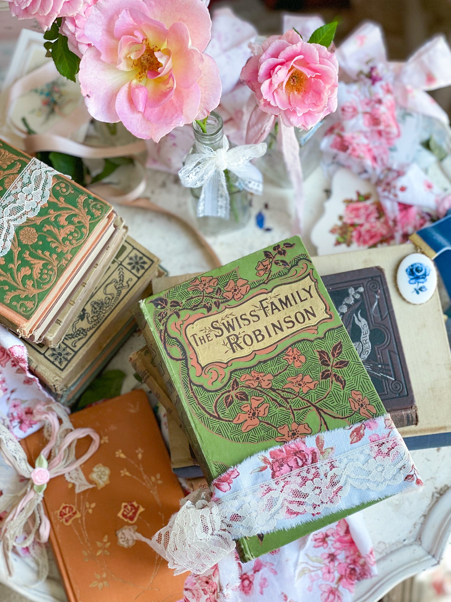 Harvest Romance 3 Book Chesnut, Green and Pumpkin Floral Barton Cottage Set
