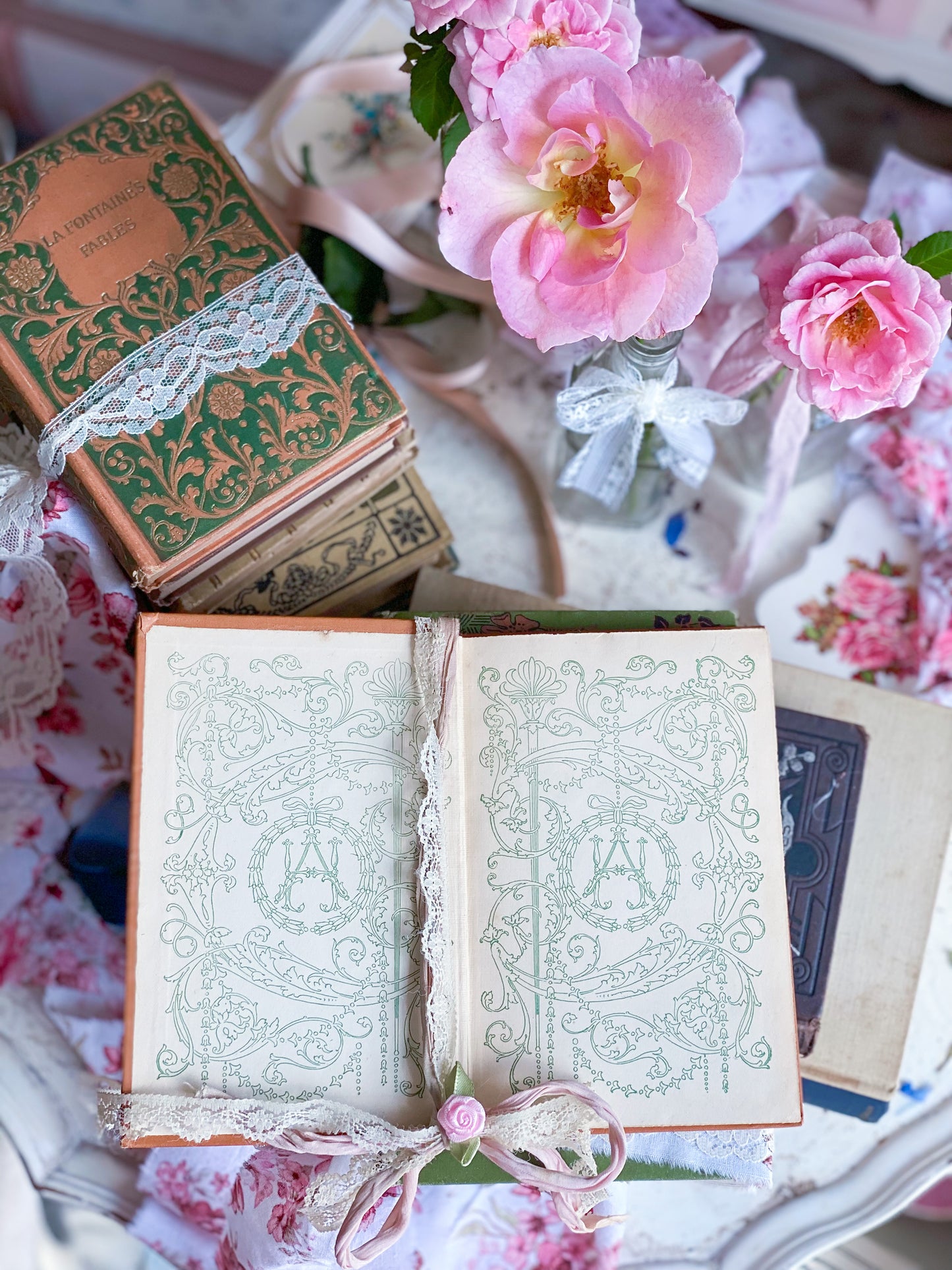 Harvest Romance 3 Book Chesnut, Green and Pumpkin Floral Barton Cottage Set