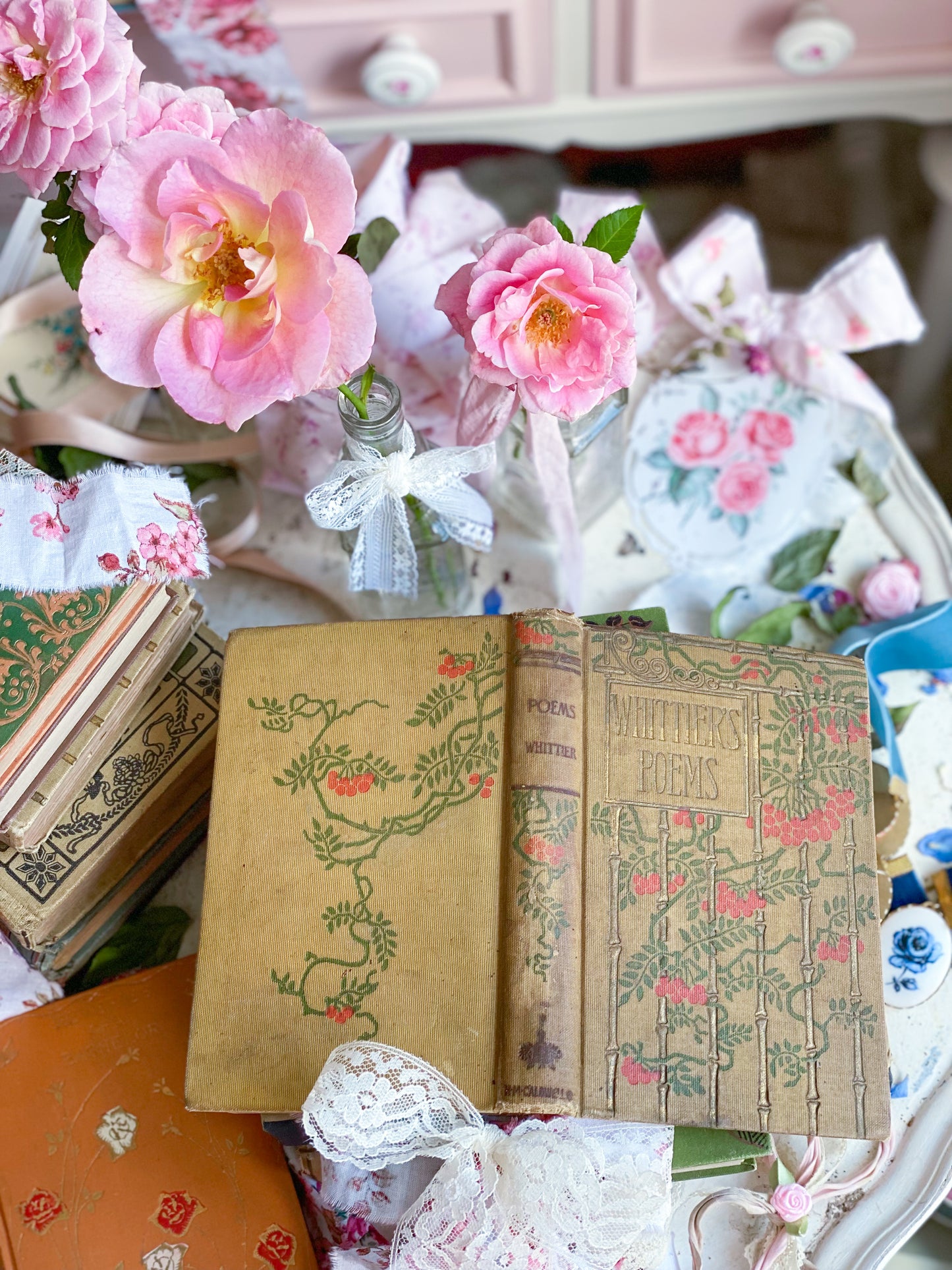Harvest Romance 3 Book Chesnut, Green and Pumpkin Floral Barton Cottage Set