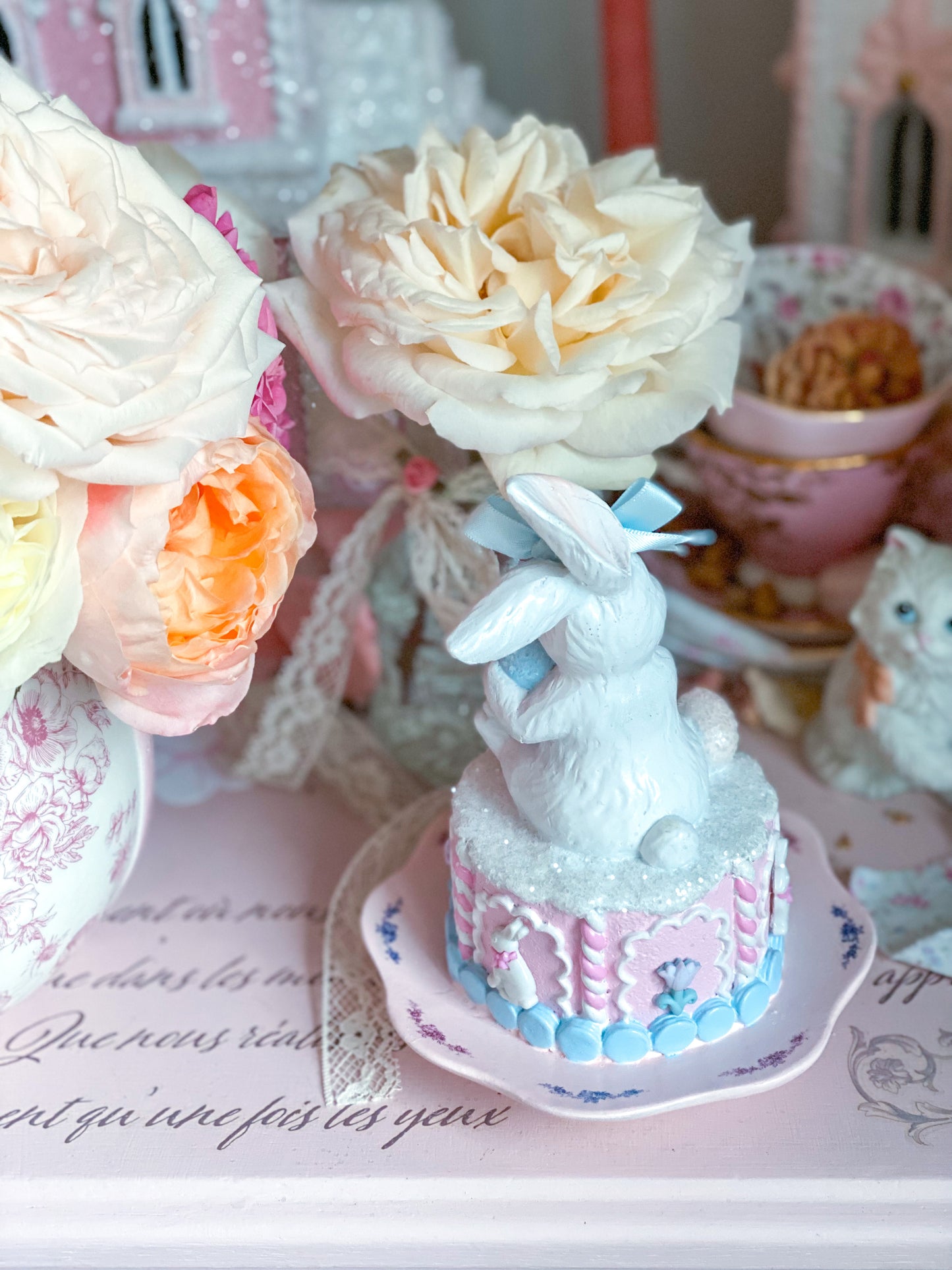 GLOW-UP COMMISSION: Bespoke Hand Painted Pastel Pink and Blue Easter Bunny on Cake