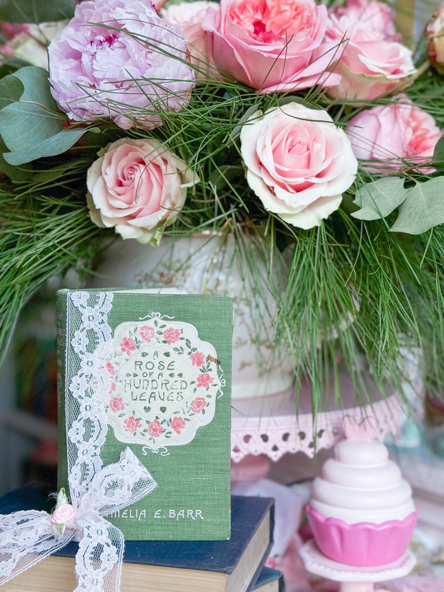 A Rose of A Hundred Leaves with Pink Rose Wreath Garland; First Edition