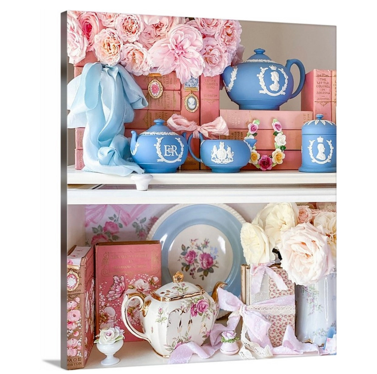 Krönung Wedgwood Shelfie Gallery Wrapped Canvas