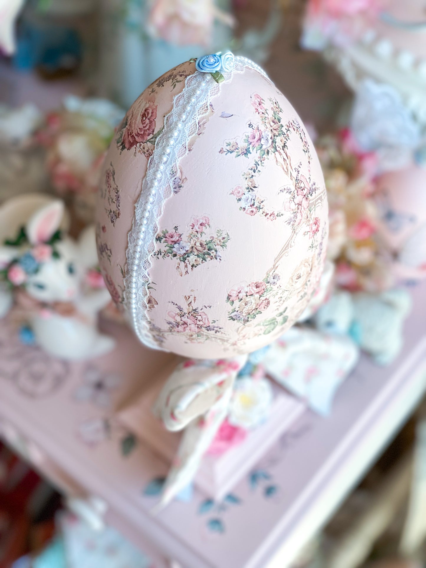 Bespoke Shabby Chic Egg Finial with Large Bow