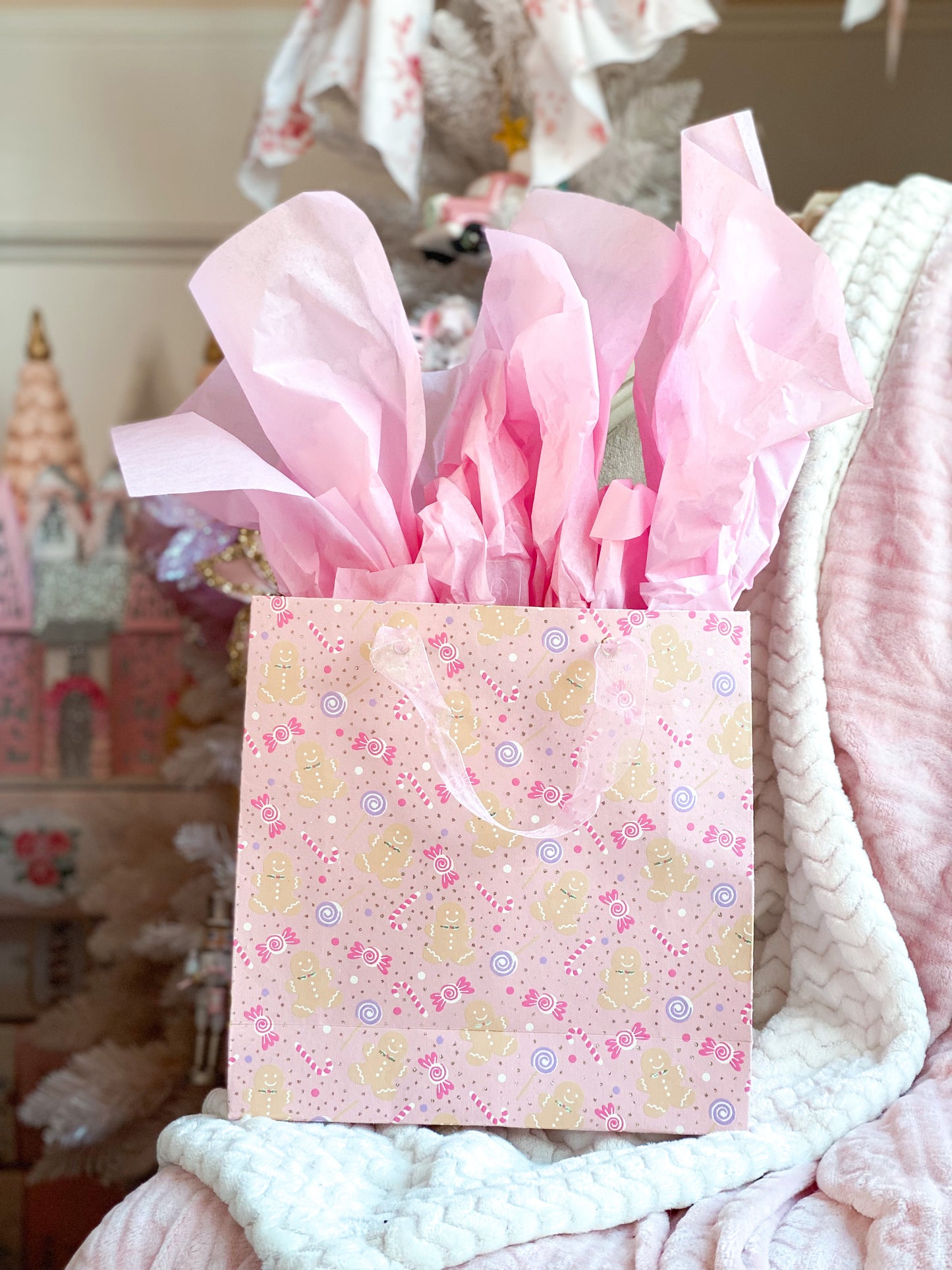 Pink Gift Bag with Mini Gingerbread Men