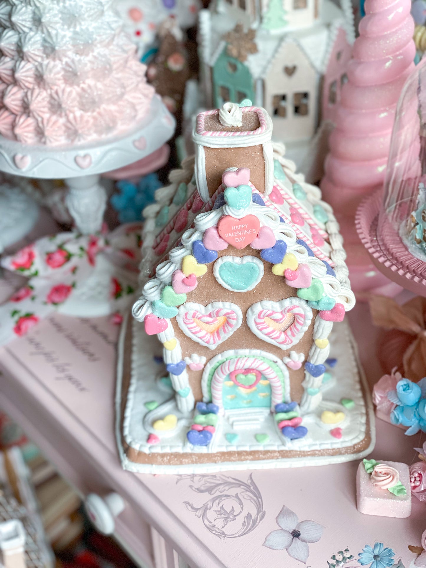 Casa de pan de jengibre de Claydough para el día de San Valentín