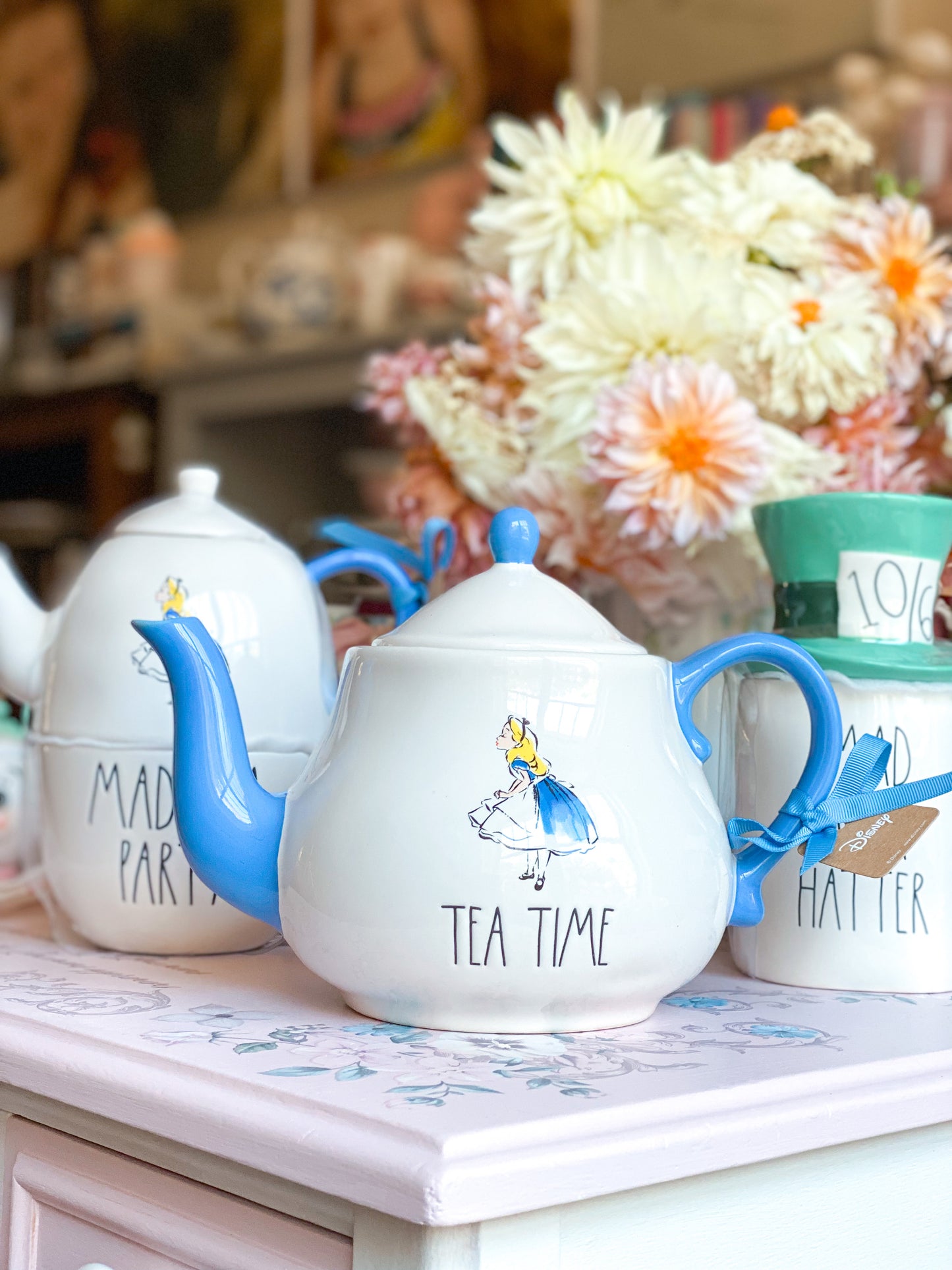 Alice in Wonderland Rea Dunn Teapot – Blush and Bashful Book Boutique
