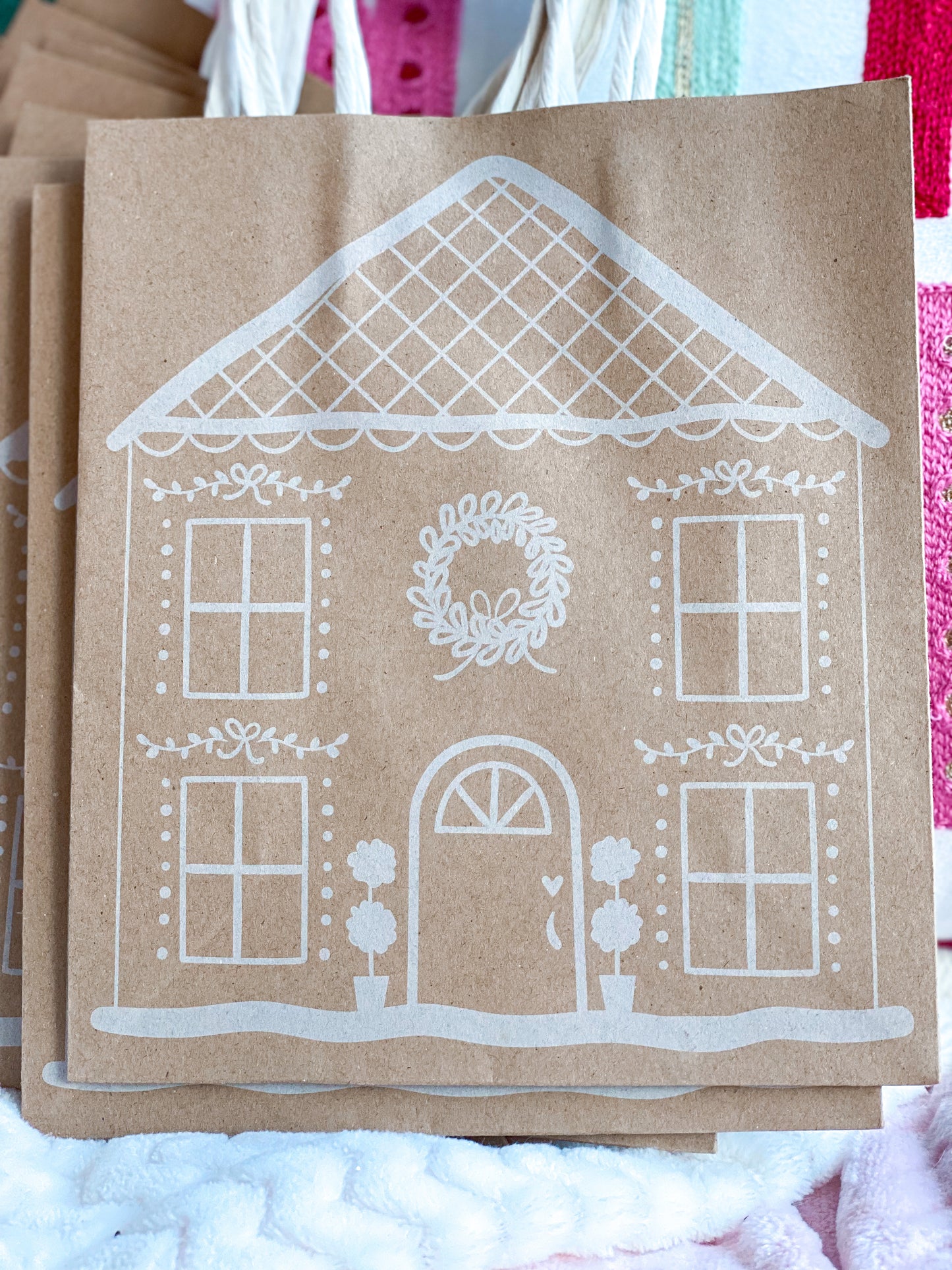 Set of 8 Small Gingerbread House Gift Bags
