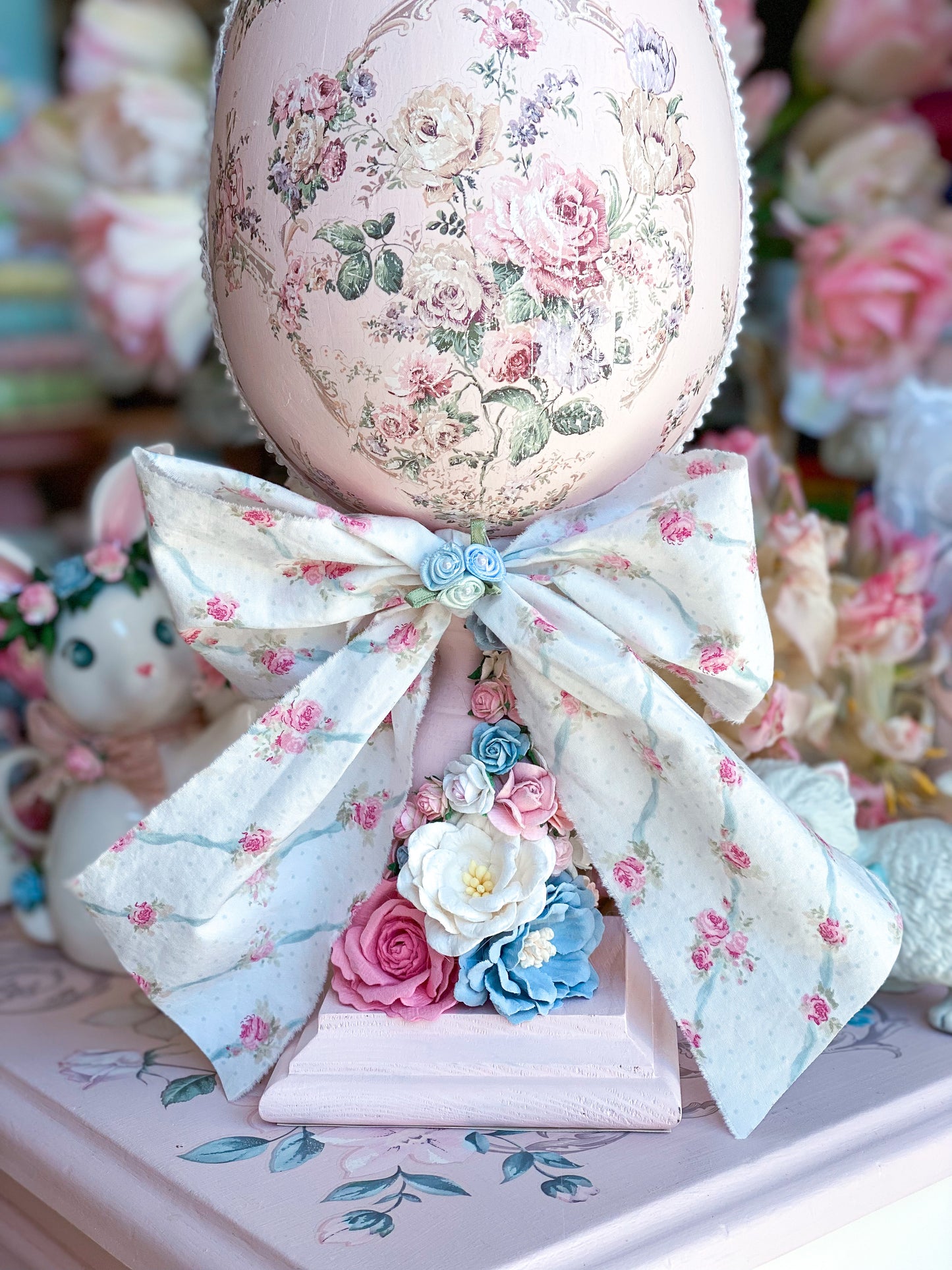 Bespoke Shabby Chic Egg Finial with Large Bow