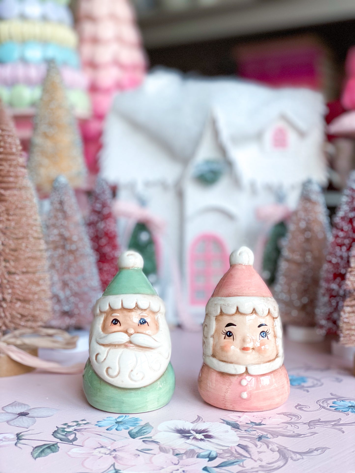 Pastel Pink & Green Mr and Mrs Claus Johanna Parker Salt and Pepper Shakers