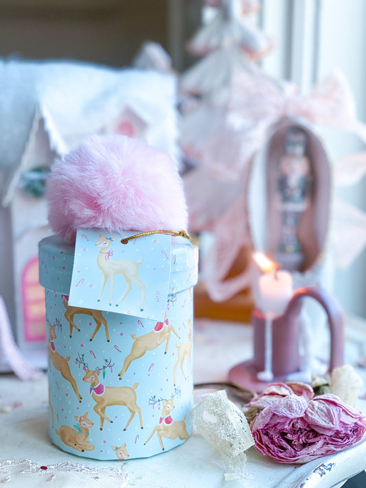 Vela de canela en caja de regalo de reno rosa pastel y azul