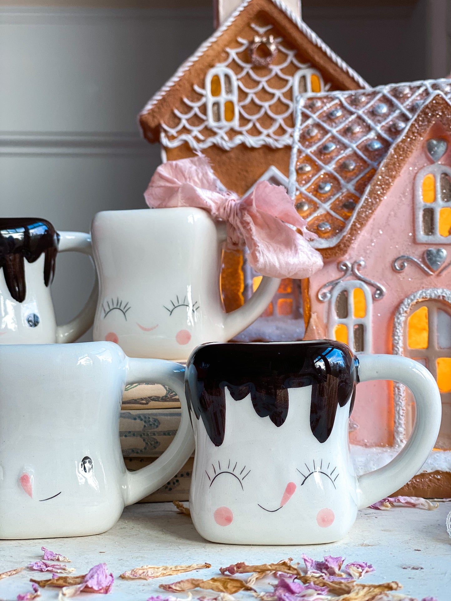 Four piece Marshmallow mug and hot cocoa gift set